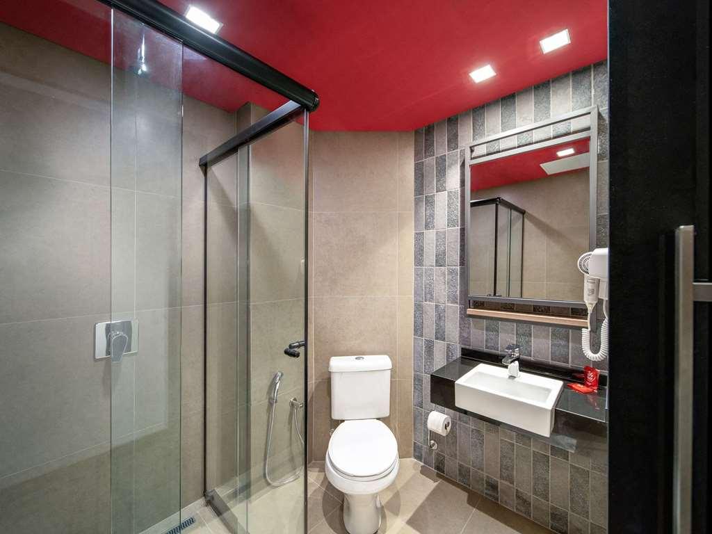 Ibis Curitiba Batel Hotel Phòng bức ảnh