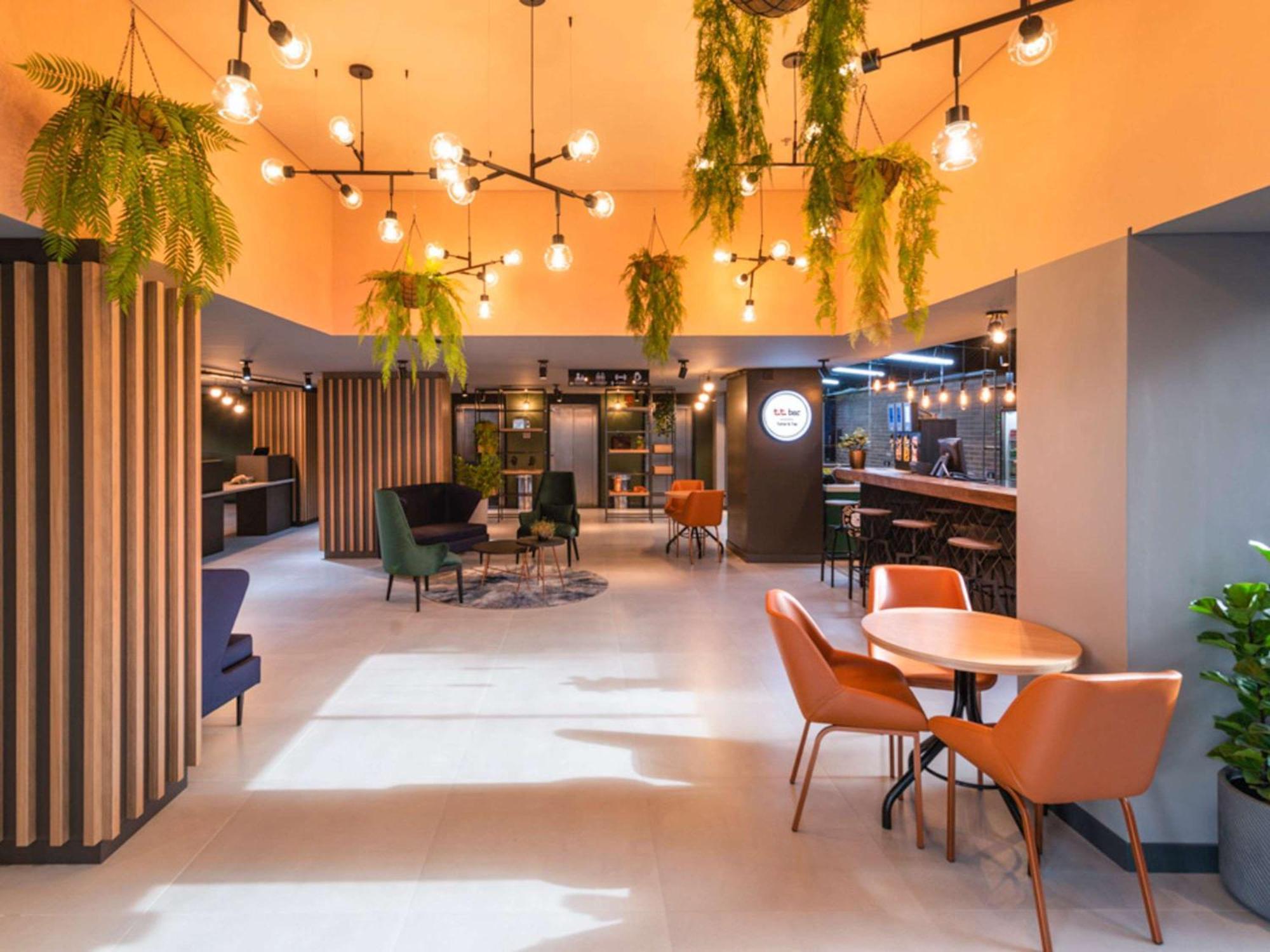 Ibis Curitiba Batel Hotel Ngoại thất bức ảnh