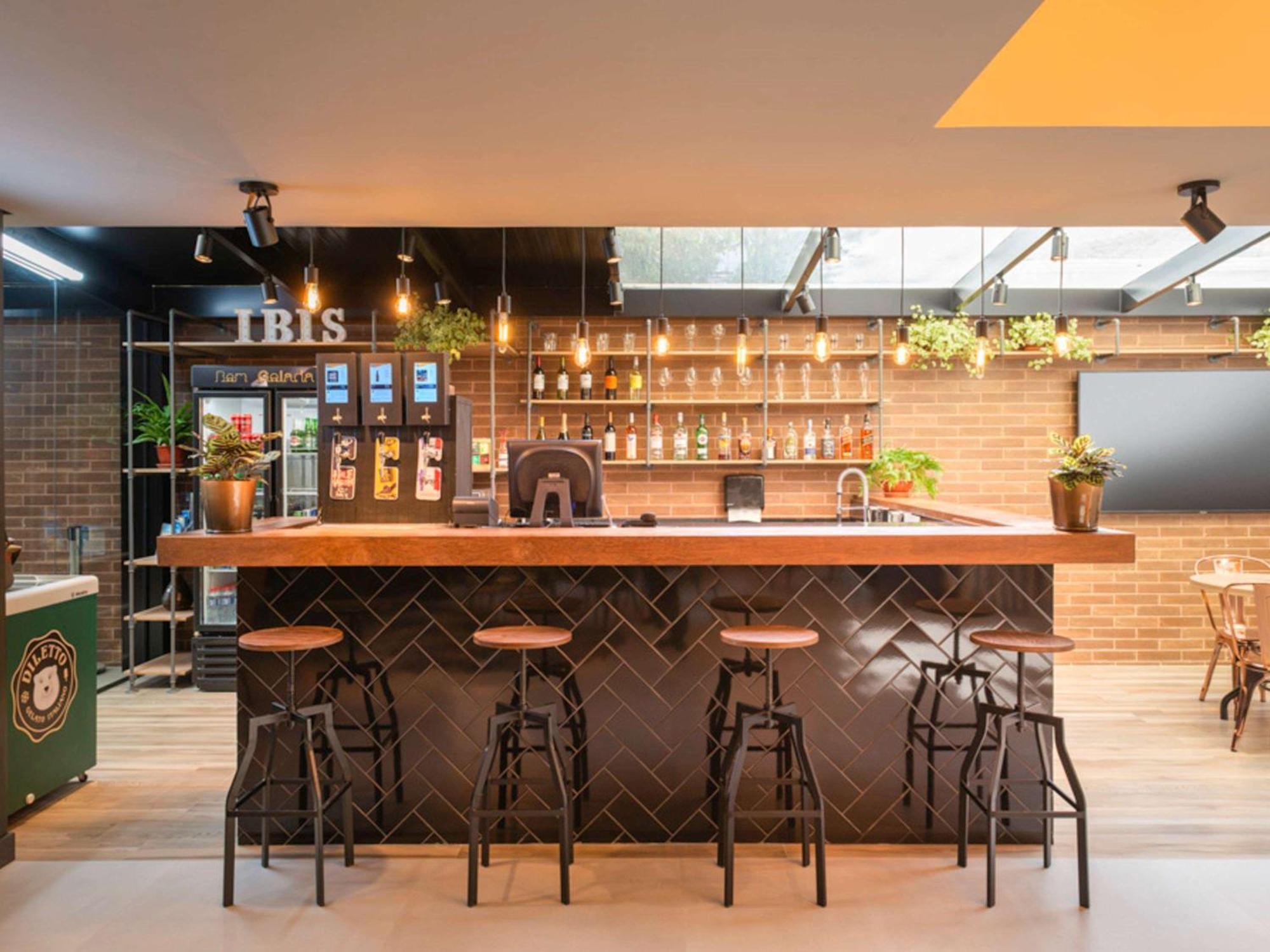 Ibis Curitiba Batel Hotel Ngoại thất bức ảnh