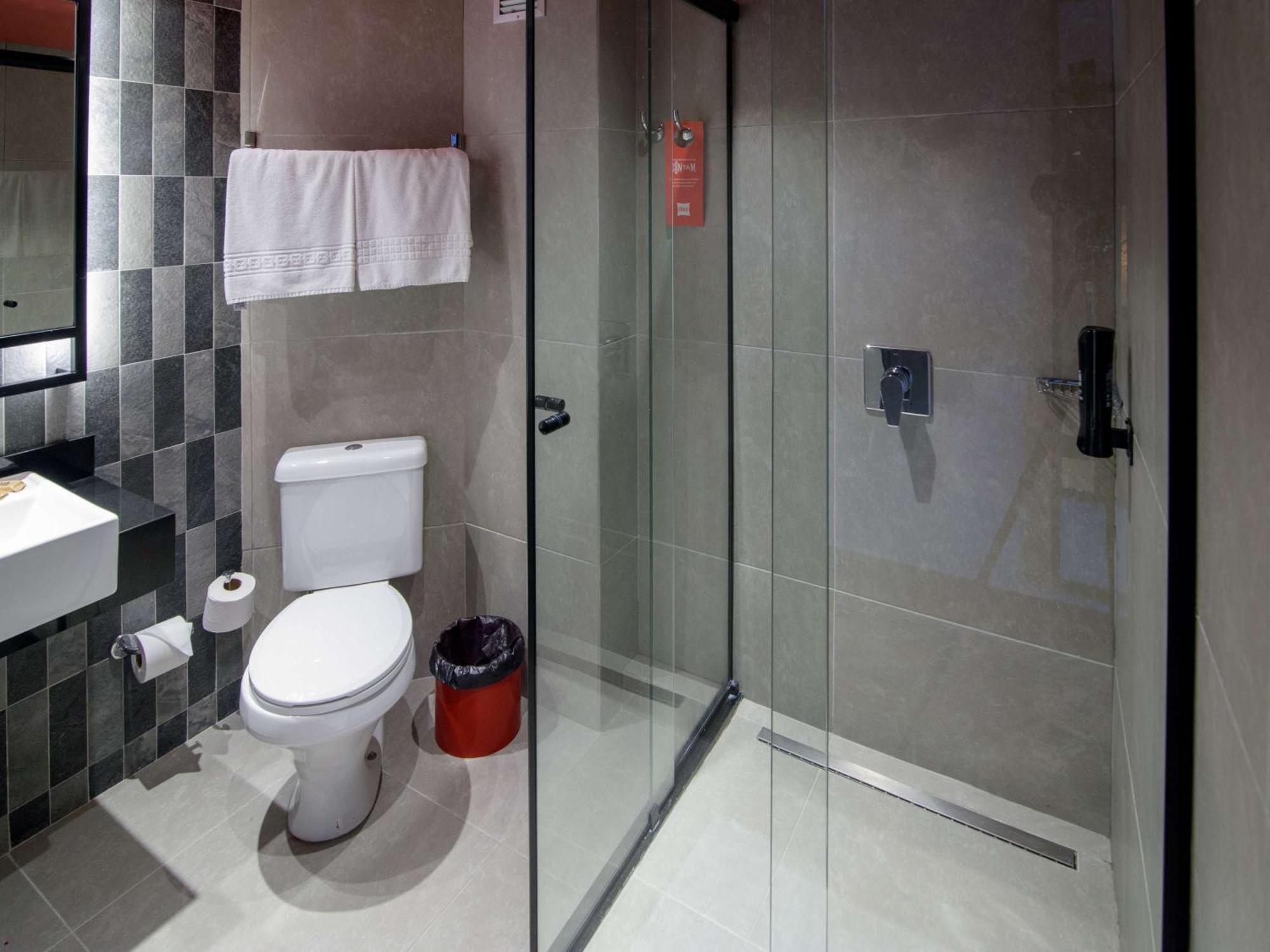 Ibis Curitiba Batel Hotel Ngoại thất bức ảnh